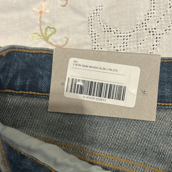 EVERLANE The Way High Slim Dark Wash Jeans Women Size 31 Short - Picture 11 of 15
